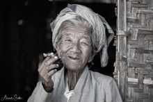 Charger l'image dans la galerie, La fumeuse PaO