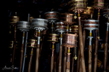 Charger l'image dans la galerie, Les moulins à prière